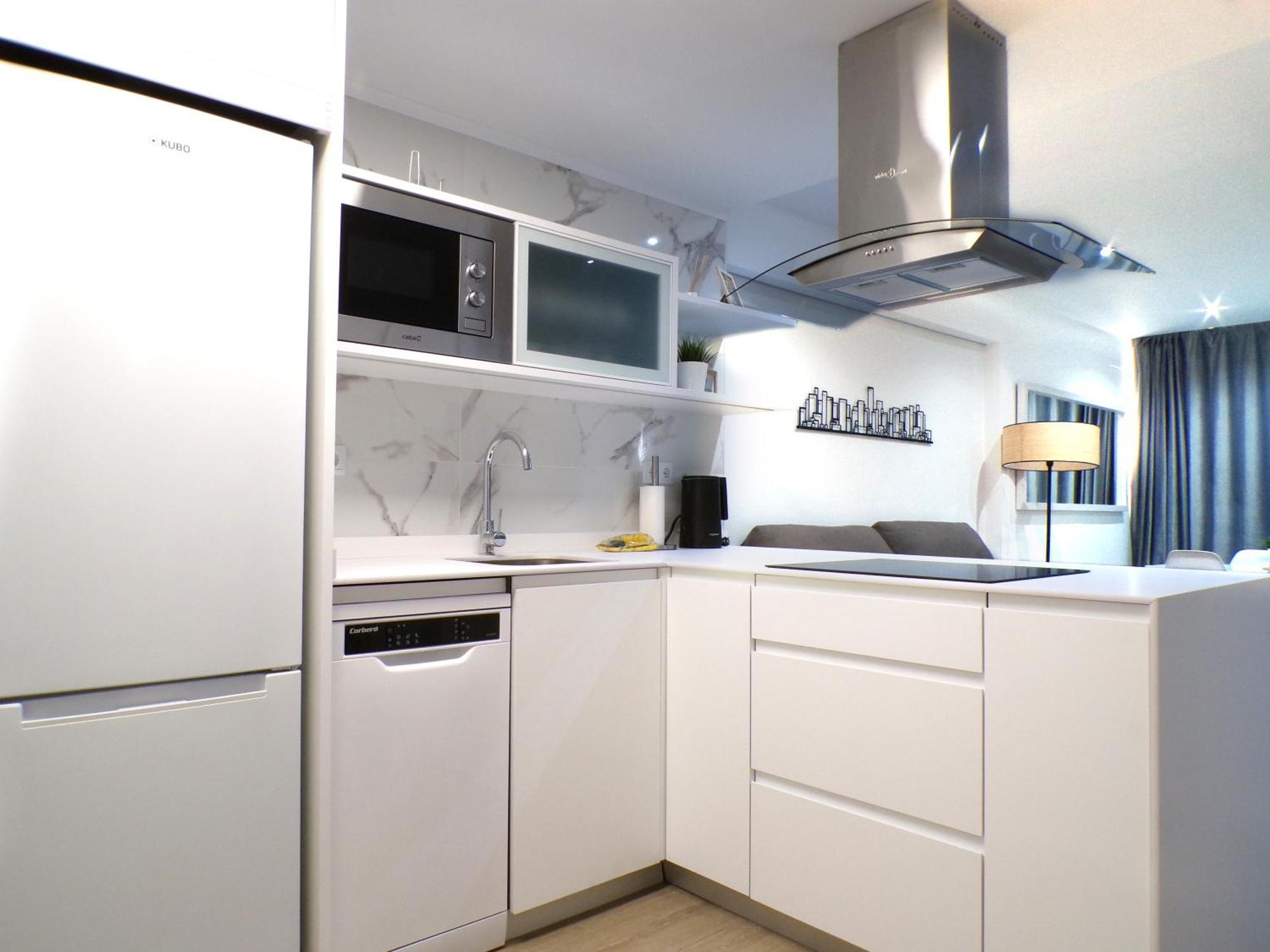 Moderno Con Piscina Y Bicicletas Gratis Apartament